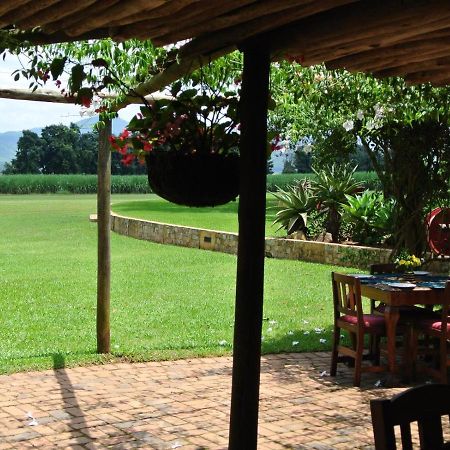 Malandela'S Guest House Malkerns Esterno foto